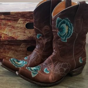 Old Gringo Marsha Boot with embroidered flowers